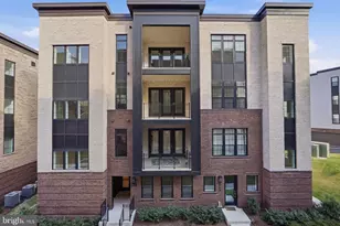 22171 Springside Terr, Ashburn, VA 20148 - Photo 4