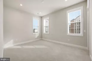 22171 Springside Terr, Ashburn, VA 20148 - Photo 38