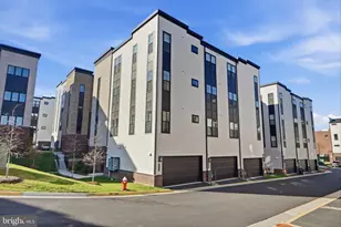 22171 Springside Terr, Ashburn, VA 20148 - Photo 44