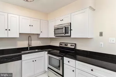 115 N Duke, Sterling, VA 20164 - Photo 6
