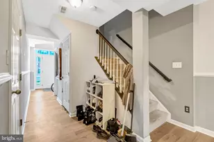 42888 Golf View Dr, Chantilly, VA 20152 - Photo 8