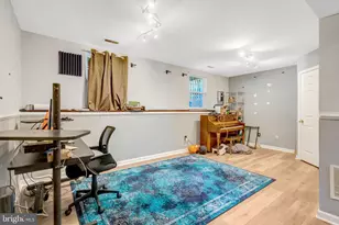 42888 Golf View Dr, Chantilly, VA 20152 - Photo 4