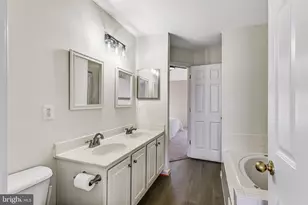 42847 Pilgrim Square, Chantilly, VA 20152 - Photo 24