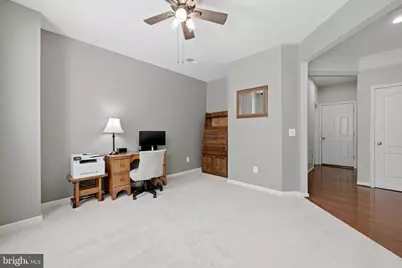22631 Hawkbill Square, Brambleton, VA 20148 - Photo 6