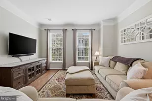22631 Hawkbill Square, Brambleton, VA 20148 - Photo 10