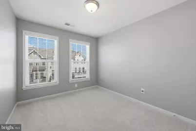 22631 Hawkbill Square, Brambleton, VA 20148 - Photo 34