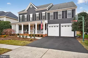 43850 Kittiwake Dr, Leesburg, VA 20176 - Photo 2