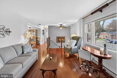 810 Wage Drive SW, Leesburg, VA 20175 - Photo 4