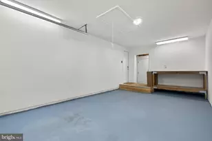 108 N Garfield Rd, Sterling, VA 20164 - Photo 28