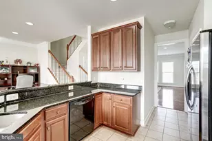 42749 Wilmar Square, Broadlands, VA 20148 - Photo 24