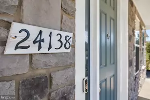 24138 Bryce Ridge Ct, Aldie, VA 20105 - Photo 6