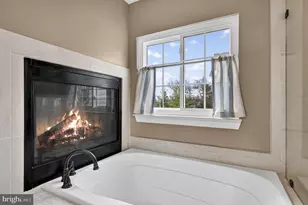 42943 Gotham Way, Ashburn, VA 20147 - Photo 28