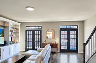 42770 Hay Rd, Ashburn, VA 20147 - Photo 8