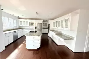 43549 Coal Bed Ct, Ashburn, VA 20147 - Photo 12