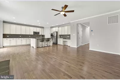 20471 Rolling Water Terrace, Ashburn, VA 20147 - Photo 6