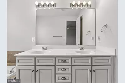 20471 Rolling Water Terrace, Ashburn, VA 20147 - Photo 28