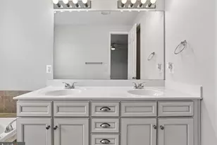 20471 Rolling Water Terrace, Ashburn, VA 20147 - Photo 28