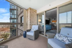 19385 Cypress Ridge Terrace, Leesburg, VA 20176 - Photo 22