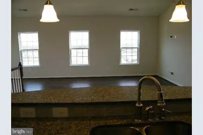 42577 Burbank Terrace #006, Dulles, VA 20166 - Photo 6