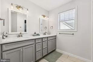 20364 White Oak Dr, Sterling, VA 20165 - Photo 20