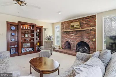 7 Wickham Court, Sterling, VA 20165 - Photo 16