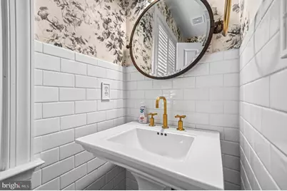 22732 Highcrest Circle, Brambleton, VA 20148 - Photo 10