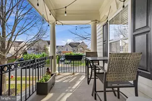 22732 Highcrest Cir, Brambleton, VA 20148 - Photo 6