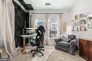 22732 Highcrest Cir, Brambleton, VA 20148 - Photo 34