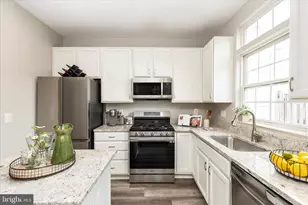 44473 Watertown Terrace, Ashburn, VA 20147 - Photo 8