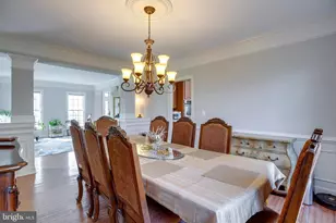 13300 April Cir, Lovettsville, VA 20180 - Photo 10