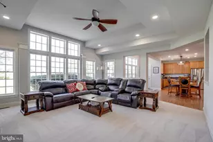 13300 April Cir, Lovettsville, VA 20180 - Photo 16