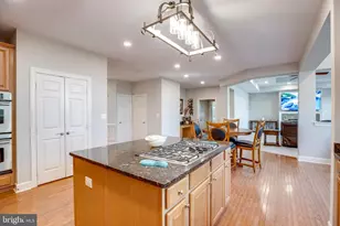 13300 April Cir, Lovettsville, VA 20180 - Photo 6