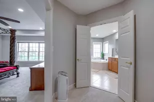 13300 April Cir, Lovettsville, VA 20180 - Photo 28