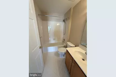 25834 Kirkwood Square, Chantilly, VA 20152 - Photo 24