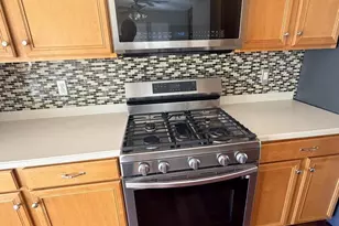 25834 Kirkwood Square, Chantilly, VA 20152 - Photo 12