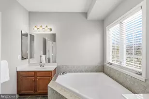 21824 Wingfoot Ct, Broadlands, VA 20148 - Photo 28