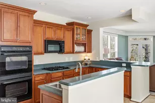 21824 Wingfoot Ct, Broadlands, VA 20148 - Photo 10