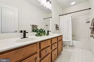 43169 Eleni St, Leesburg, VA 20176 - Photo 36