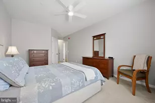 24672 Byrne Meadow Square, Aldie, VA 20105 - Photo 24