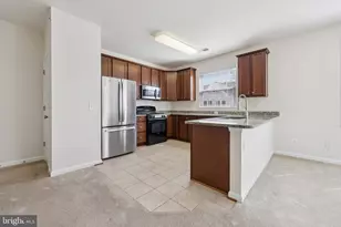 24628 Byrne Meadow Square, Aldie, VA 20105 - Photo 10