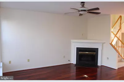 47682 Loweland Terrace, Sterling, VA 20165 - Photo 6