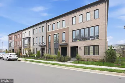 20246 Northpark Drive, Ashburn, VA 20147 - Photo 2