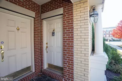 22720 Beacon Crest, Ashburn, VA 20148 - Photo 2