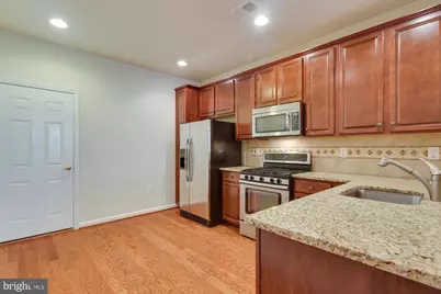22720 Beacon Crest, Ashburn, VA 20148 - Photo 8