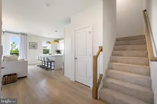 20775 Lamlash Ter, Ashburn, VA 20147 - Photo 10