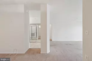 19375 Cypress Ridge Terrace, Leesburg, VA 20176 - Photo 12