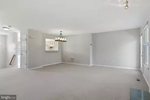 202 Heaton Ct, Purcellville, VA 20132 - Photo 12