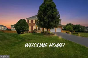 43679 Lucketts Bridge Cir, Ashburn, VA 20148 - Photo 1