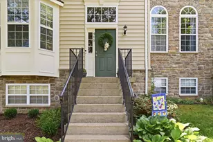 405 Leeds Ridge Ct, Purcellville, VA 20132 - Photo 4