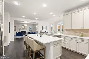 42222 Cameron Parish Dr, Ashburn, VA 20148 - Photo 6